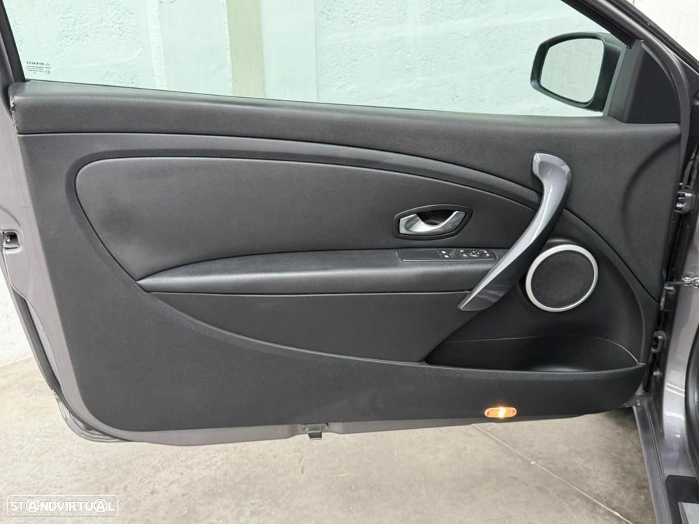 Renault Mégane Coupe 1.5 dCi GT Line EDC - 26