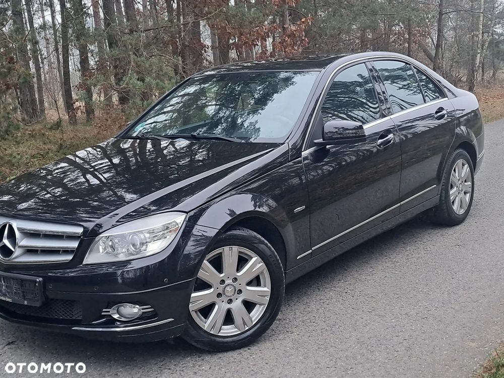 Mercedes-Benz Klasa C 200 CGI Automatik BlueEFFICIENCY Special Edition - 6