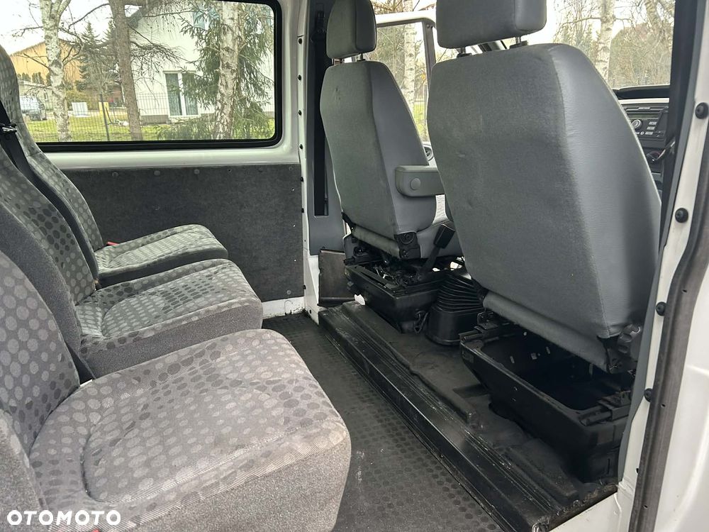 Ford Transit - 15