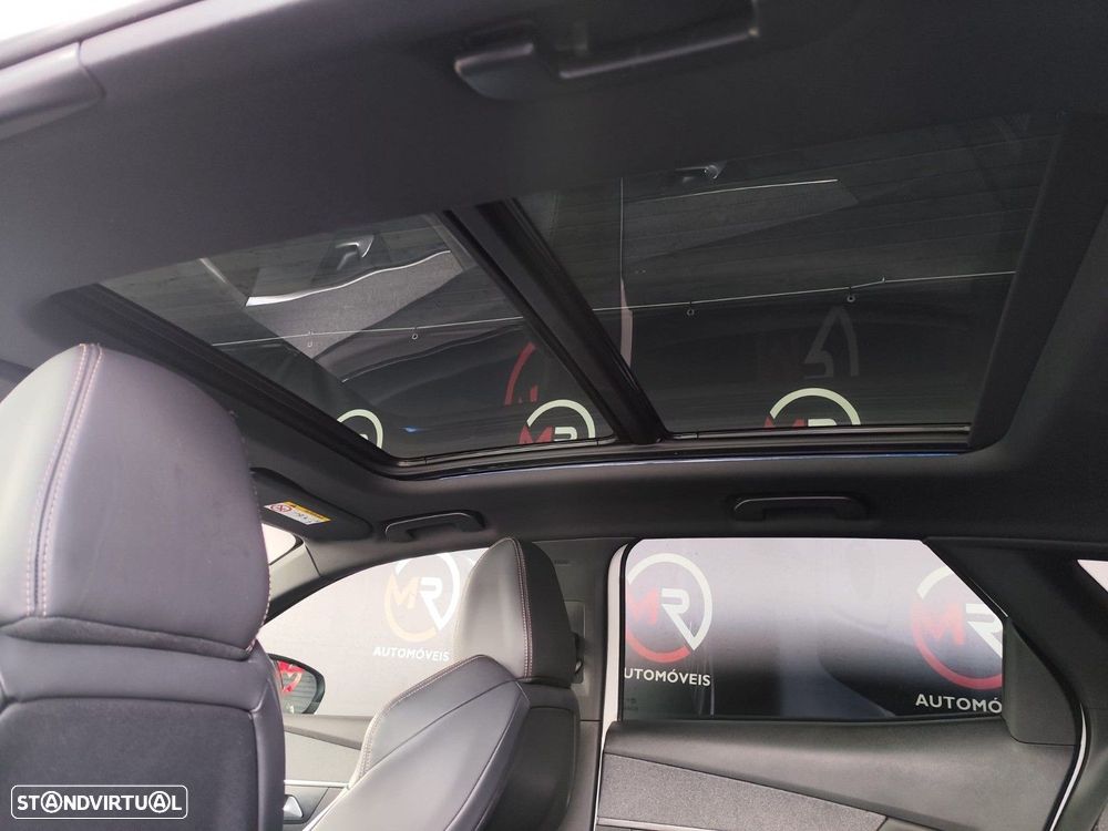 Peugeot 3008 1.6 BlueHDi GT Line Grip Control EAT6 - 31