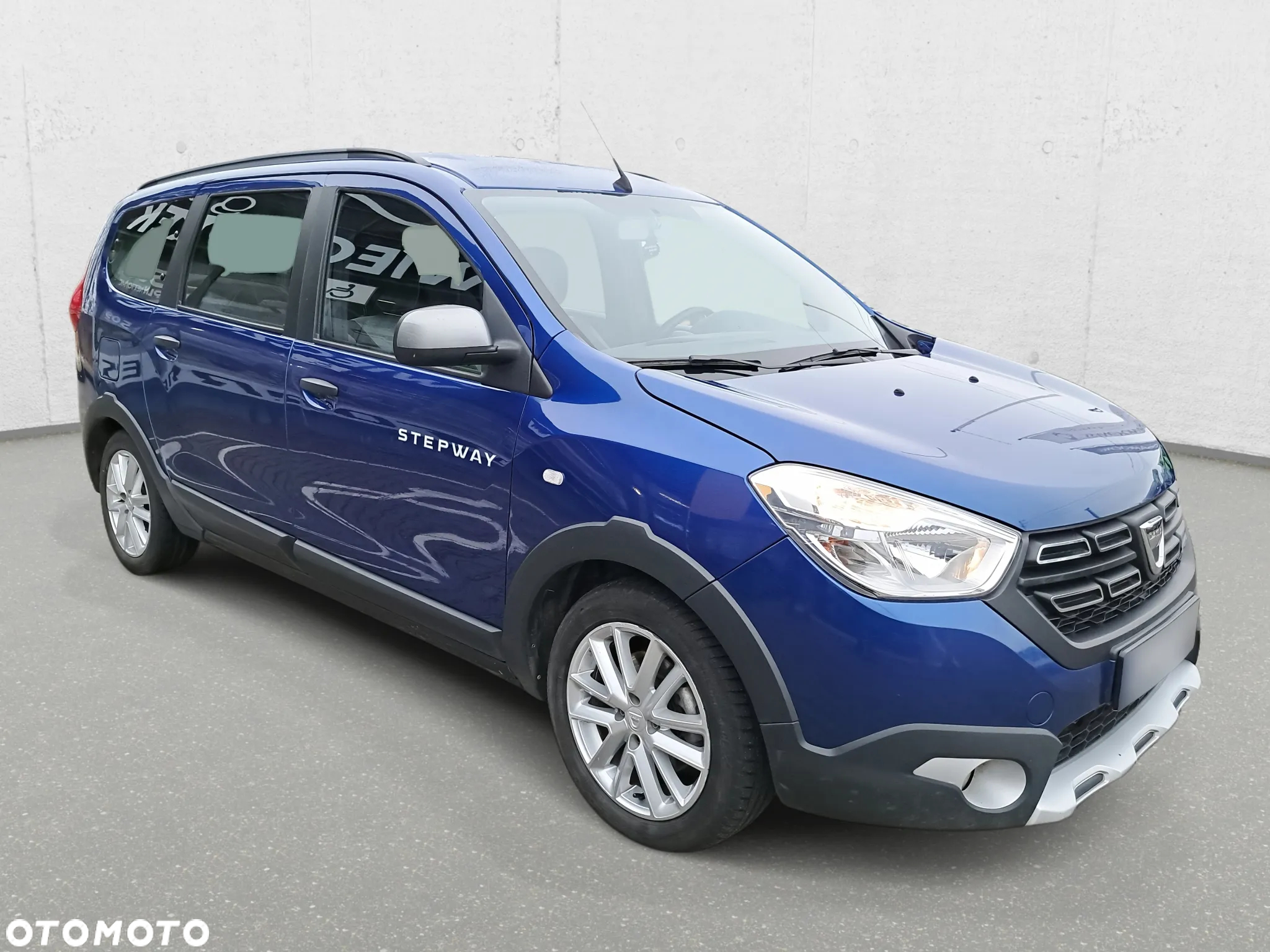 Dacia Lodgy 1.5 Blue dCi Stepway S&S - 3