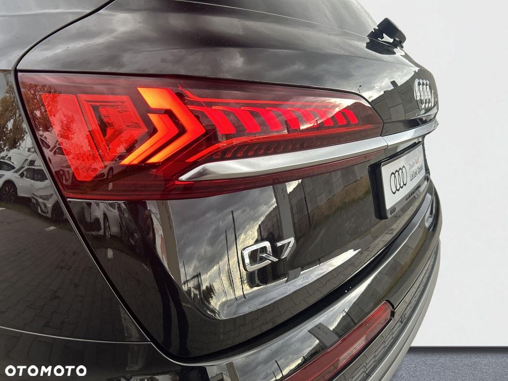 Audi Q7 - 9