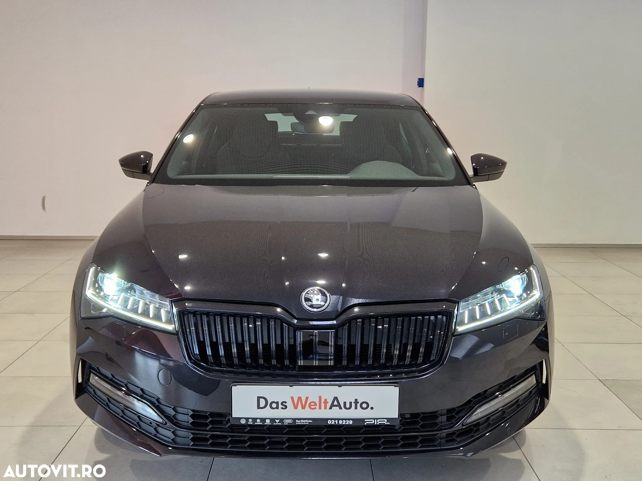 Skoda Superb 2.0 TSI 4X4 DSG Sportline - 4