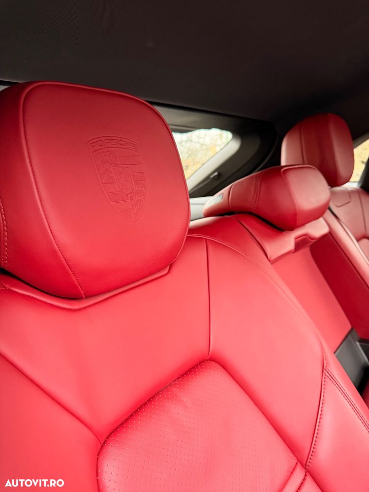 Porsche Cayenne Coupe - 11