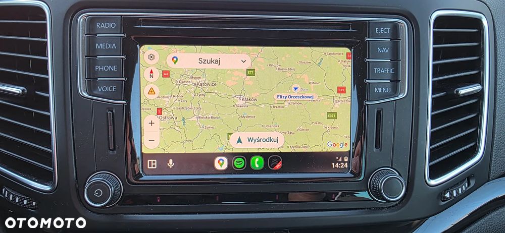 Volkswagen Sharan 2.0 TDI DSG (BlueMotion Technology) Highline - 24