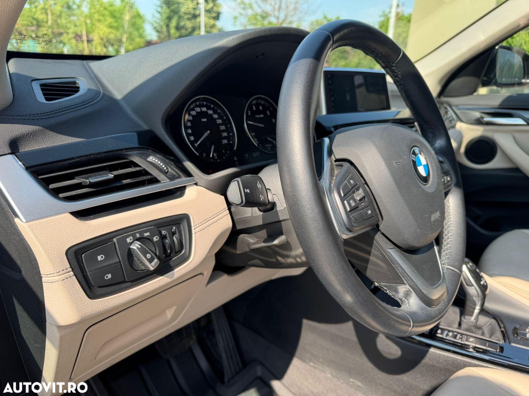 BMW X1 - 18