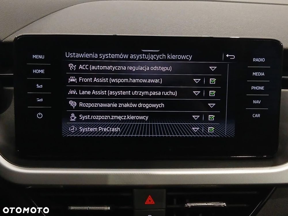 Skoda Kamiq 1.5 TSI Ambition DSG - 30