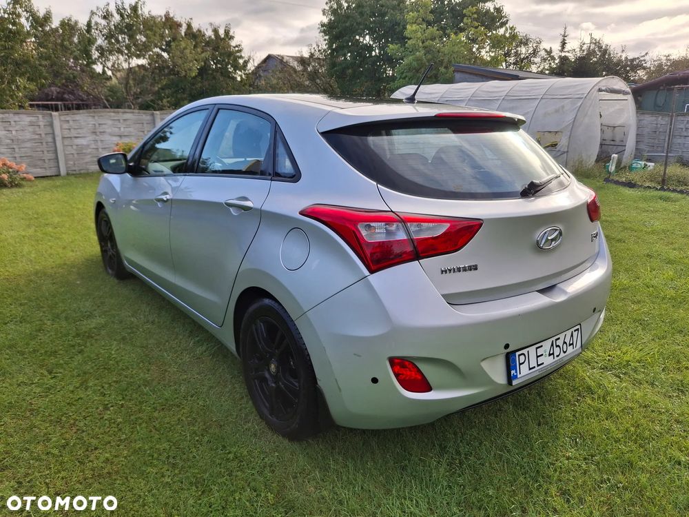Hyundai i30 1.4 Classic - 7