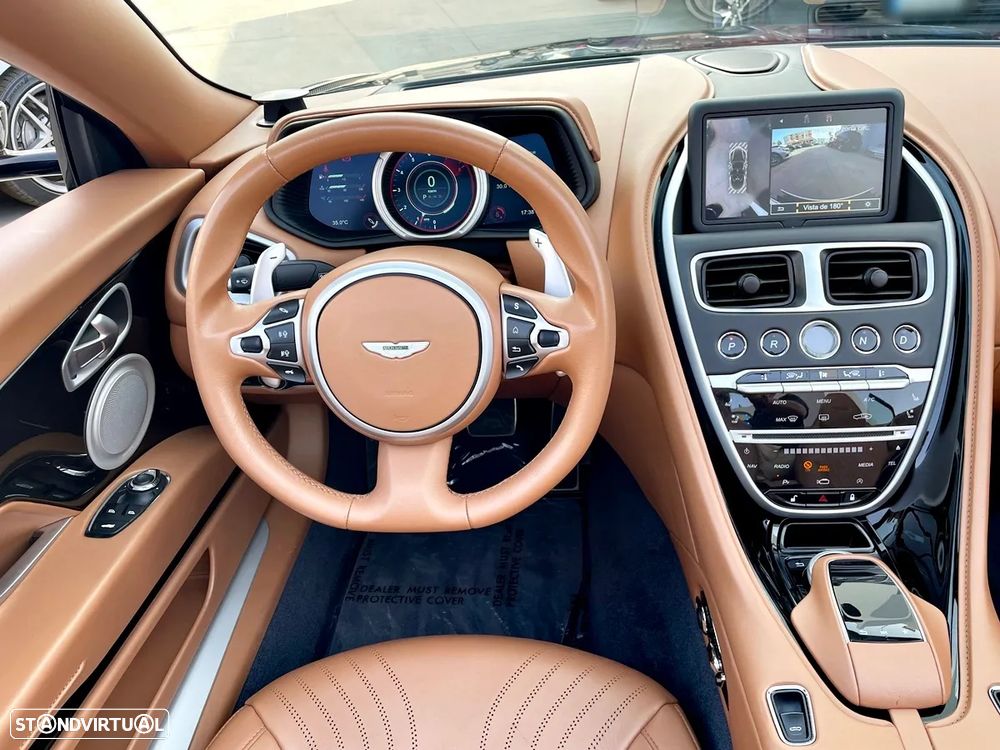 Aston Martin DB11 Coupé V8 Auto - 13