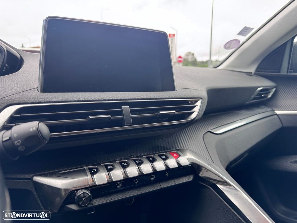 Peugeot 3008 PureTech 130 Stop & Start GPF EAT8 Active - 9