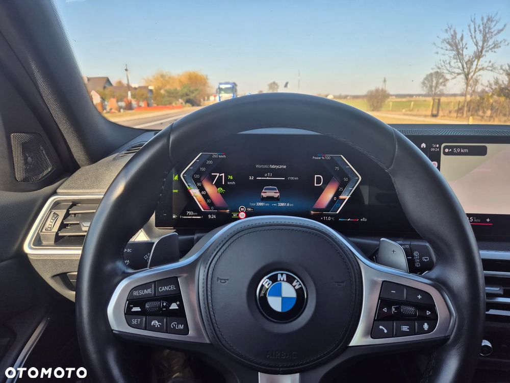 BMW Seria 3 - 18
