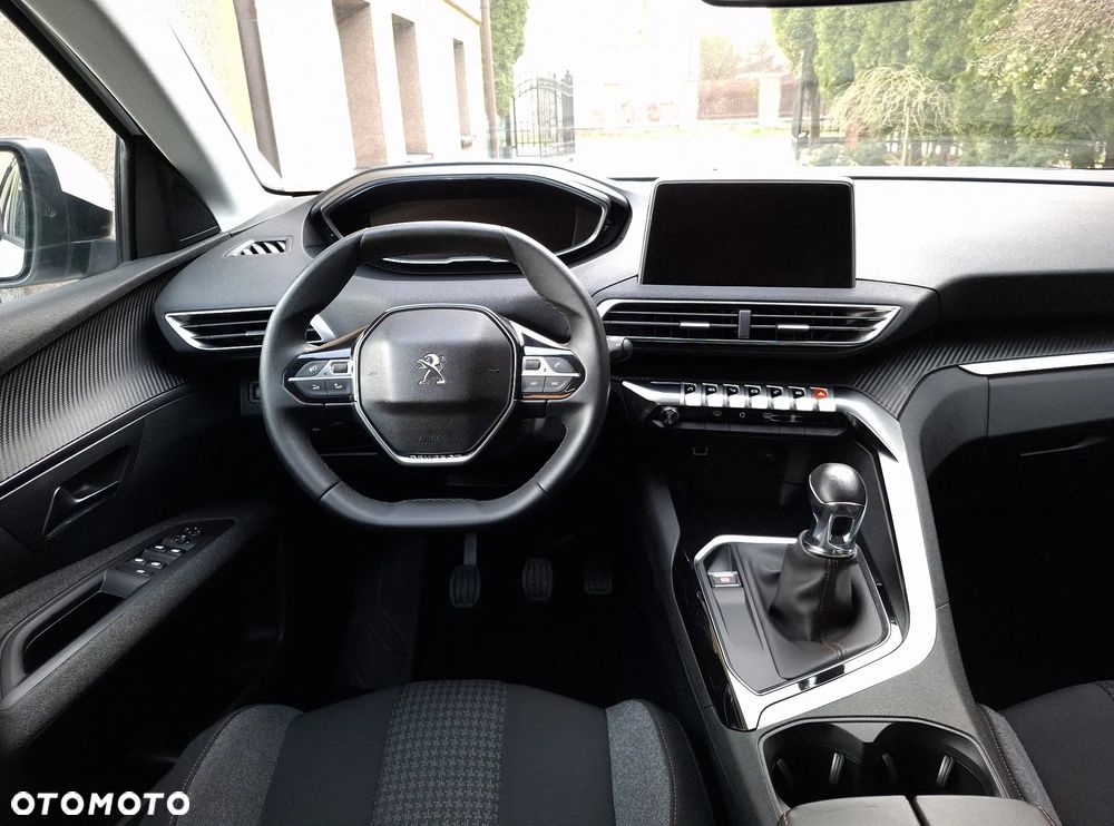 Peugeot 5008 1.6 BlueHDi Allure 7os - 7