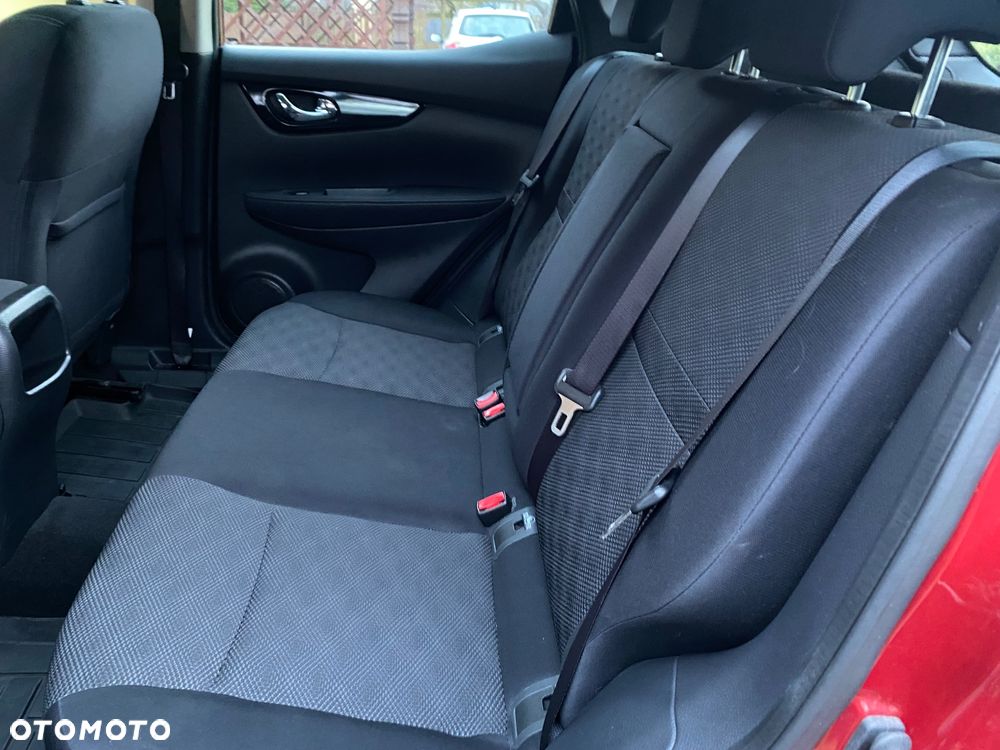 Nissan Qashqai 1.2 DIG-T N-Vision EU6 - 27