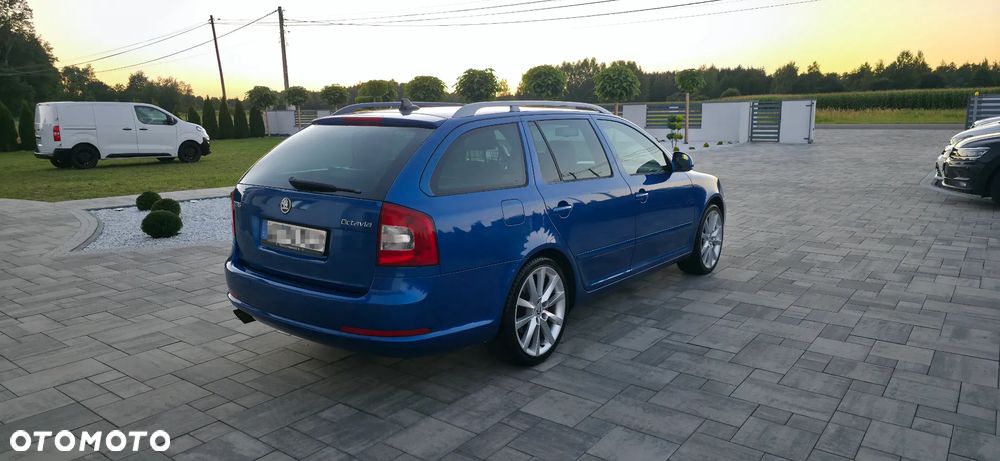 Skoda Octavia 2.0 TDI DPF DSG RS - 5