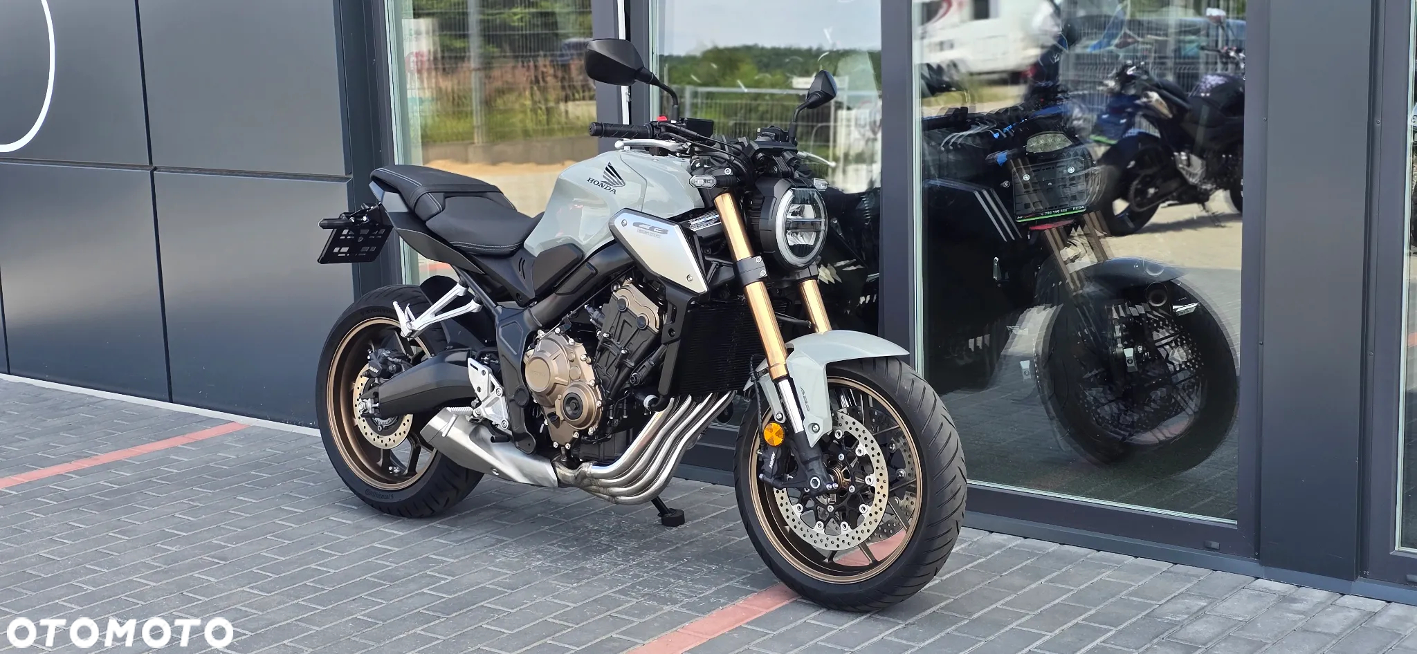 Honda CB - 6