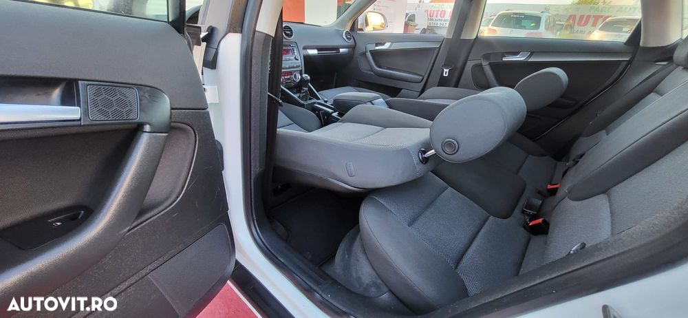 Audi A3 1.9 TDI ack Ambiente - 29