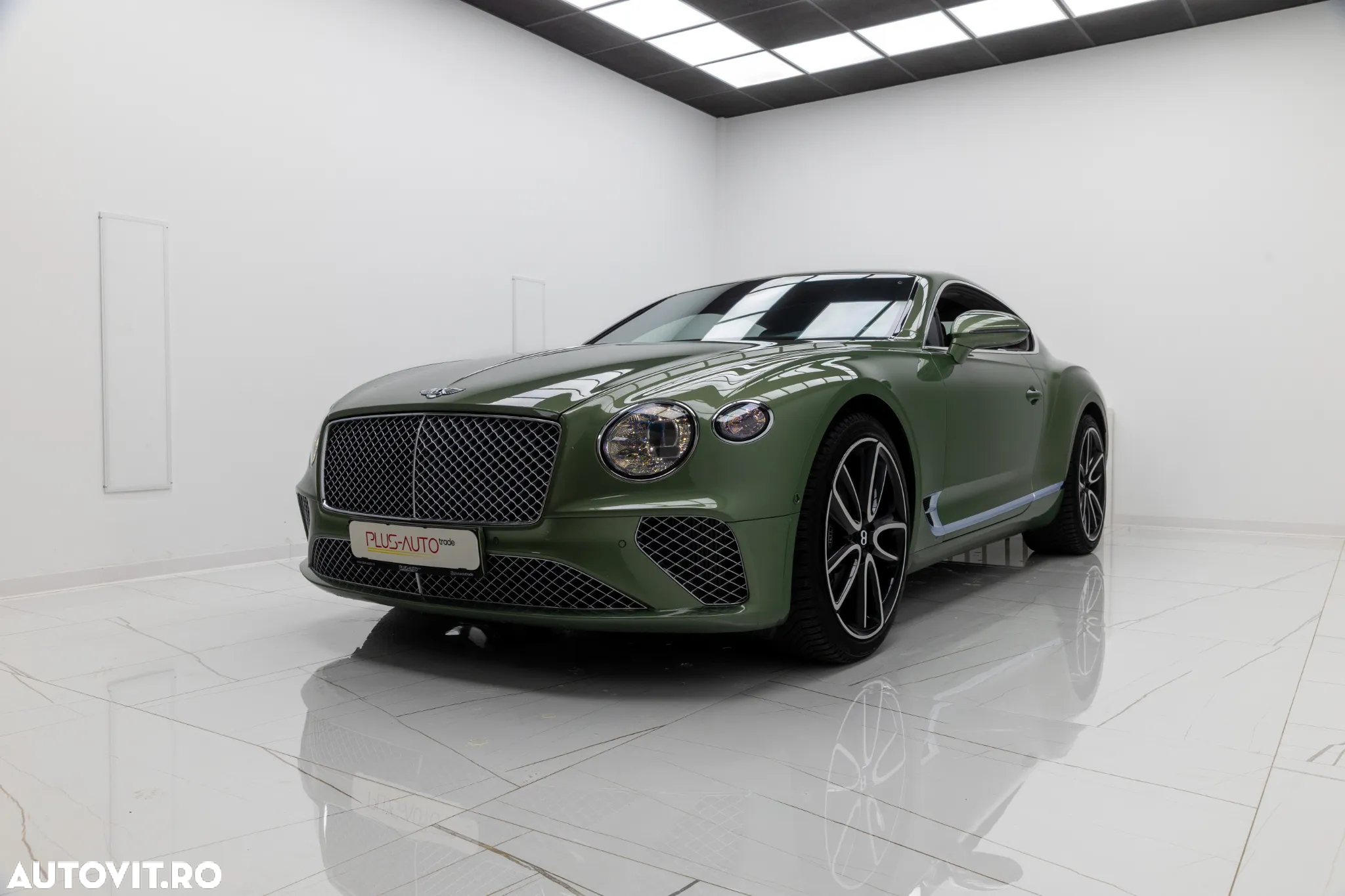 Bentley Continental New GT V8 - 5