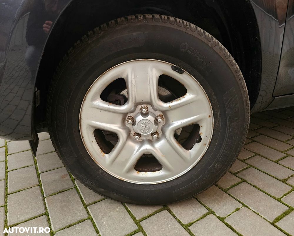 Toyota RAV4 2.0 4x4 - 30