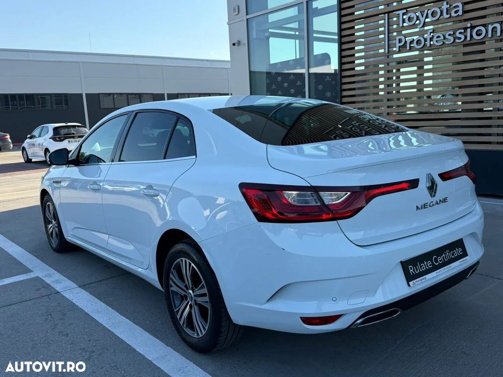 Renault Megane TCe 140 EDC GPF Intens - 8