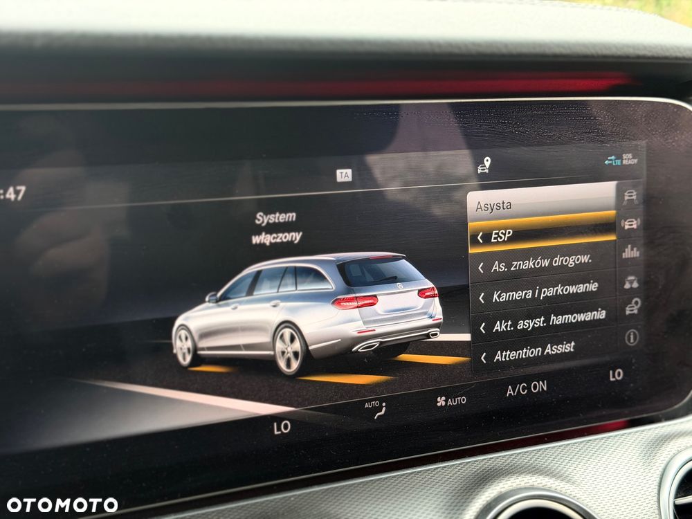 Mercedes-Benz Klasa E 220 d 4Matic 9G-TRONIC AMG Line - 16
