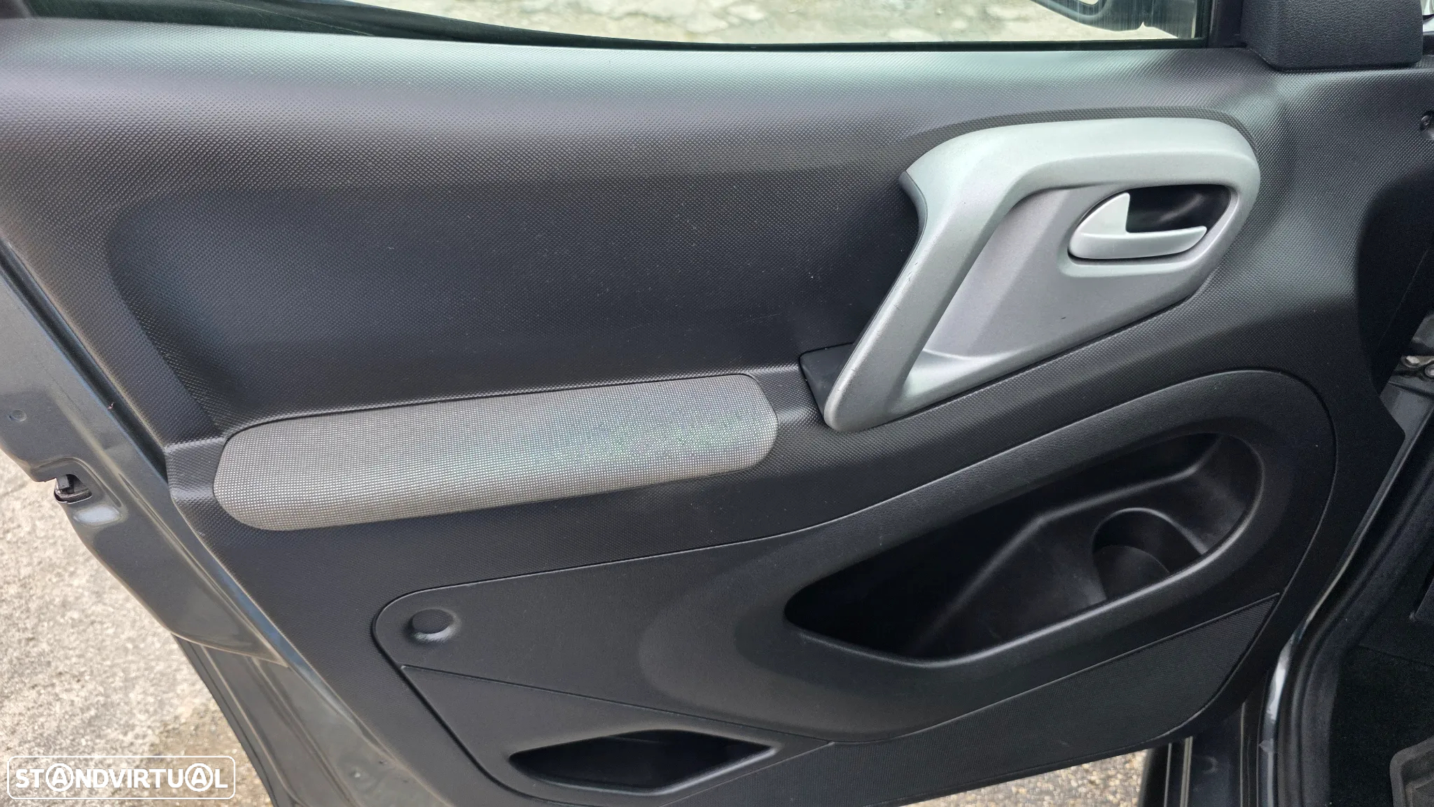Peugeot Partner 1.6 BlueHDi Outdoor - 23