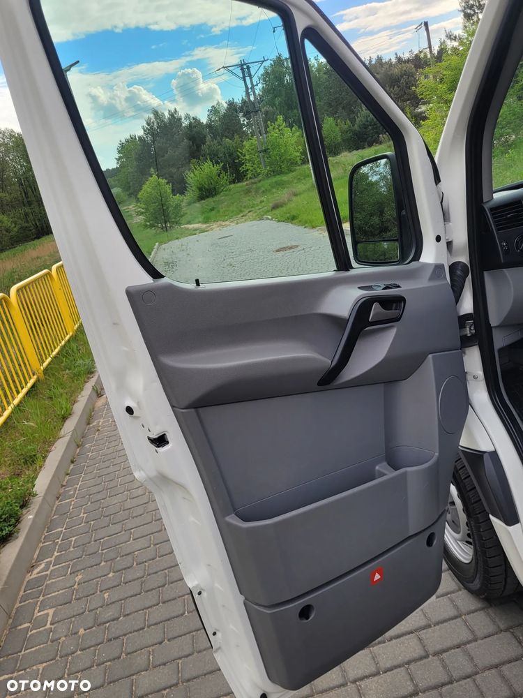 Volkswagen Crafter - 16