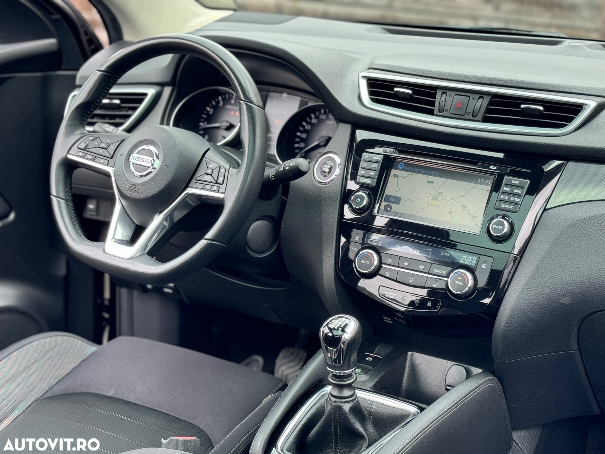 Nissan Qashqai 1.2 DIG-T Start/Stop N-Connecta - 6