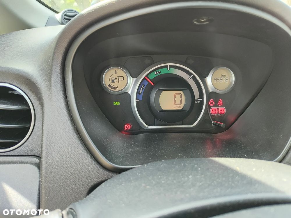 Mitsubishi i-MiEV - 7