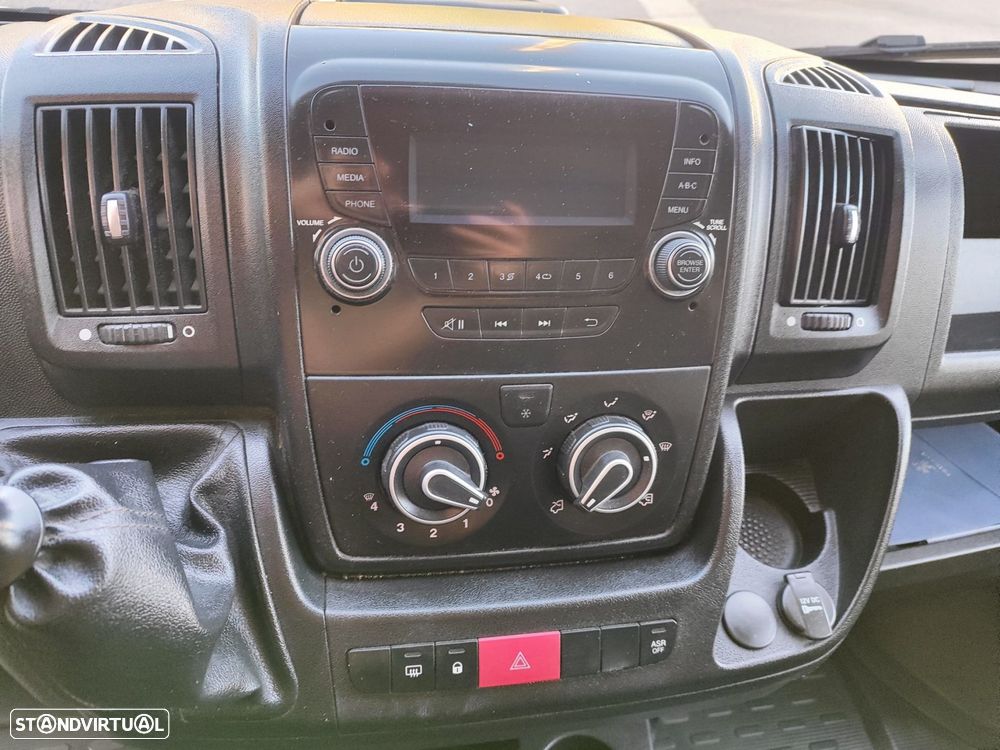 Peugeot Boxer 2.2 BlueHDi 333 L2H2 Pro - 13