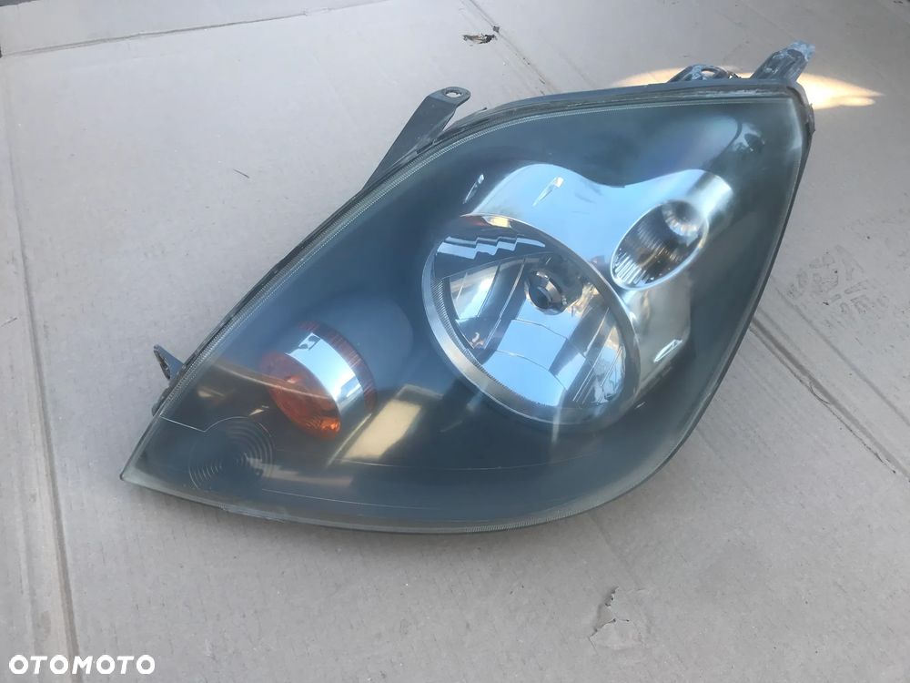 Reflektor Lampa Prawa Lewa Ford Fiesta MK6 Lift 05-08 Europa - 3