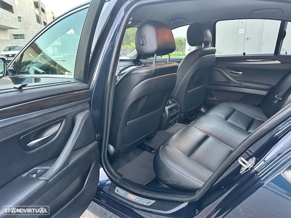 BMW 520 d Line Luxury Auto - 31
