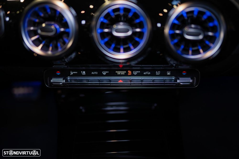 Mercedes-Benz CLA 250 e 8G-DCT AMG Line - 37