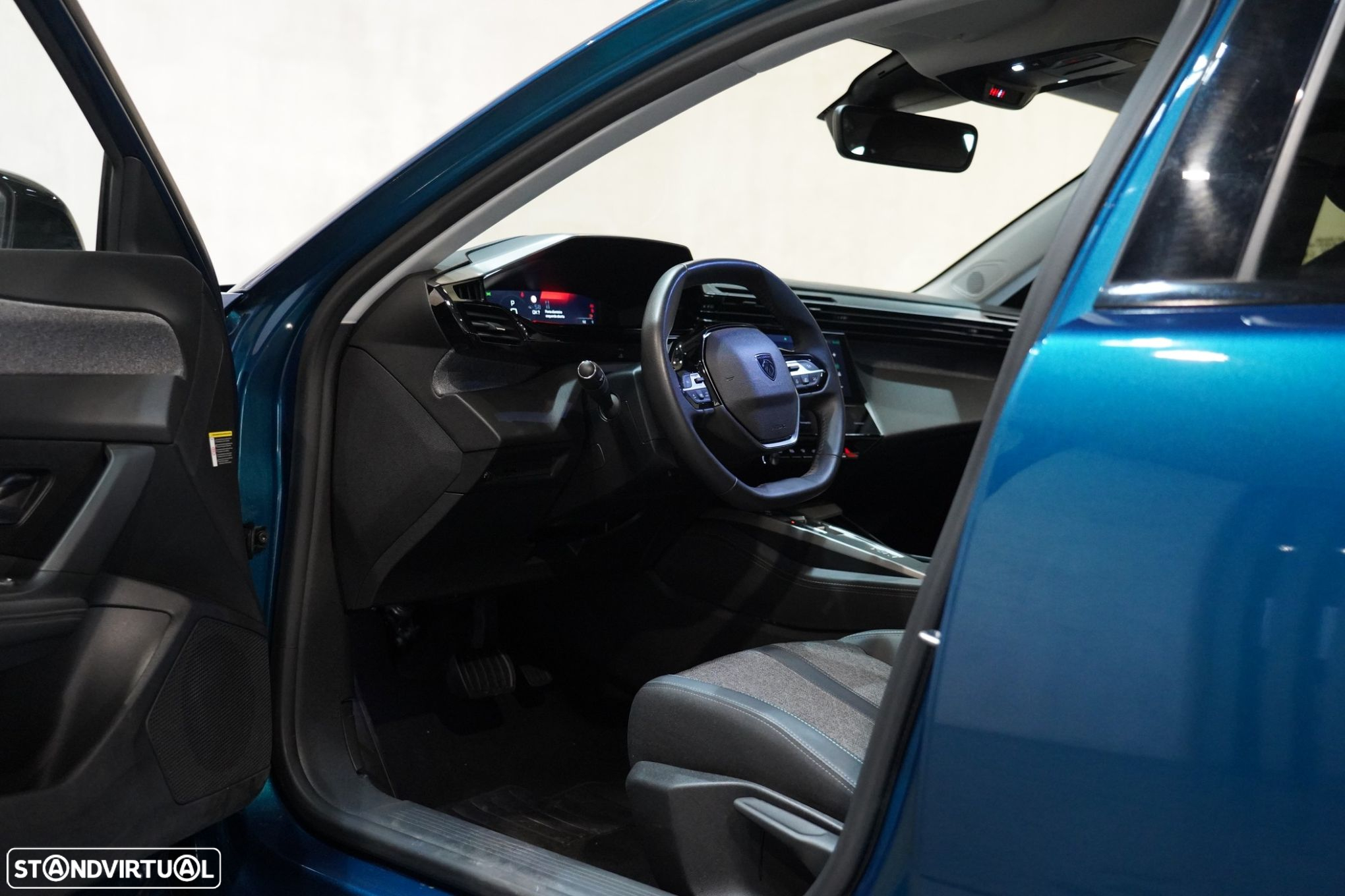 Peugeot 408 1.2 PureTech Allure EAT8 - 6