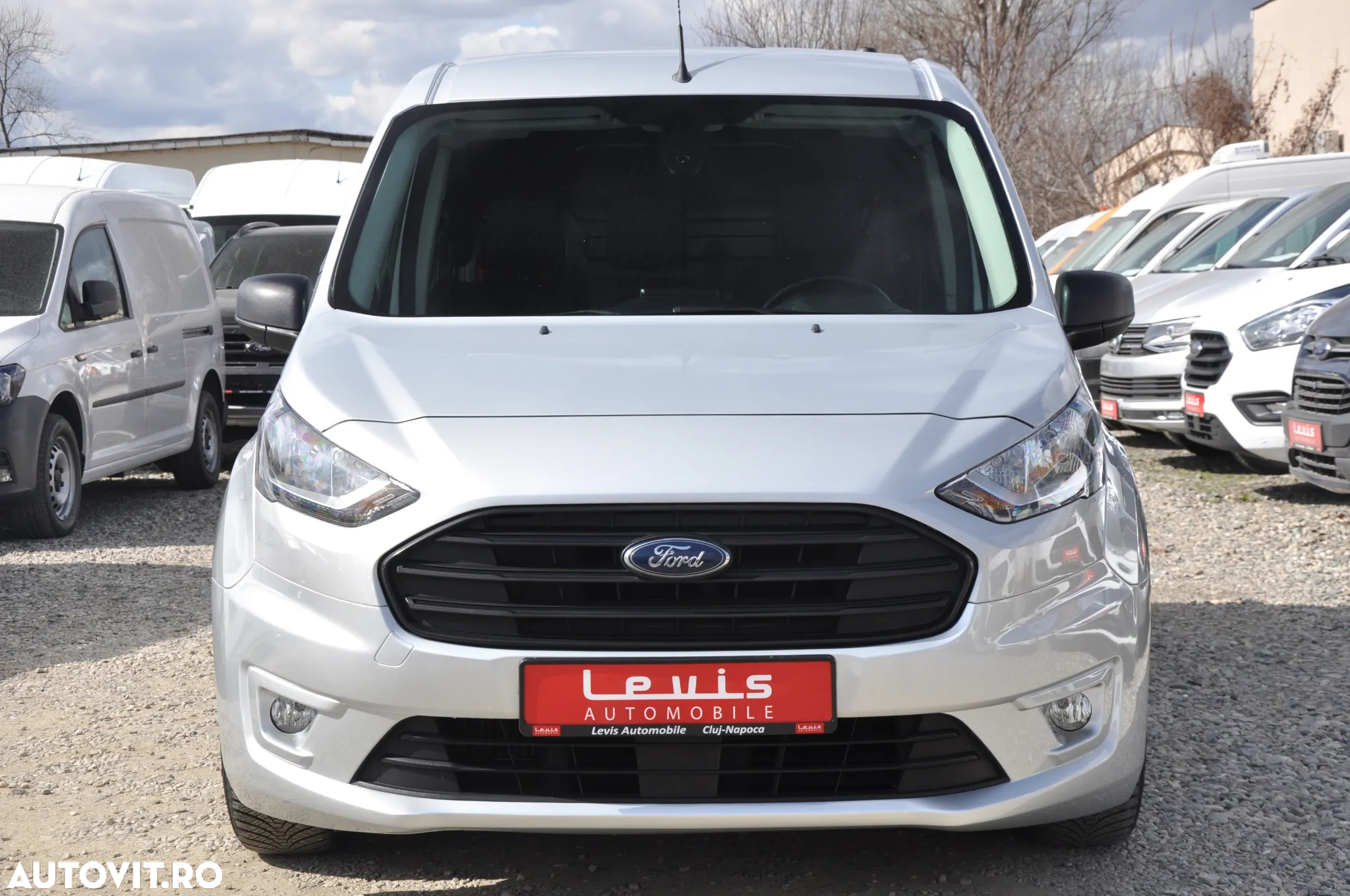 Ford Transit Connect L2H1 Van AUT. - 2