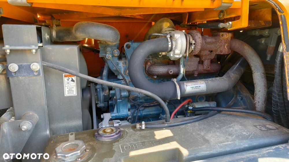 Ausa D 600 APG - 22