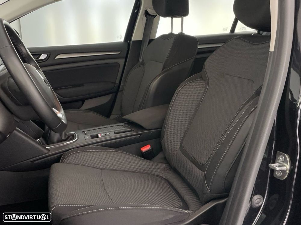 Renault Mégane Sport Tourer 1.5 Blue dCi Equilibre - 19