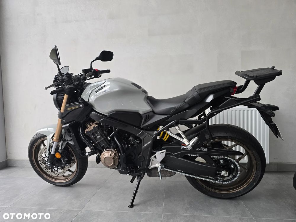 Honda CB - 29