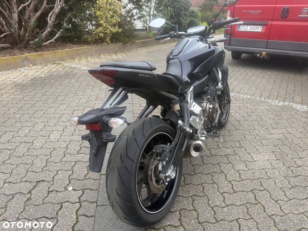 Yamaha MT - 5