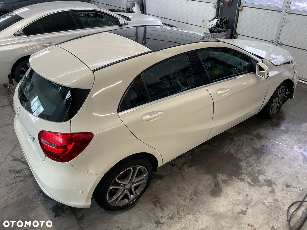 Mercedes-Benz Klasa A 180 d 7G-DCT Peak Edition - 3