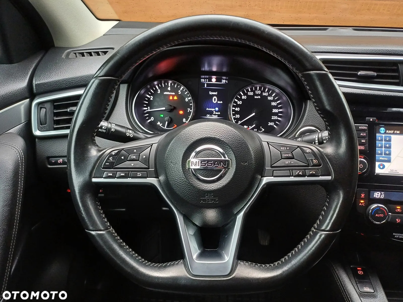 Nissan Qashqai - 13