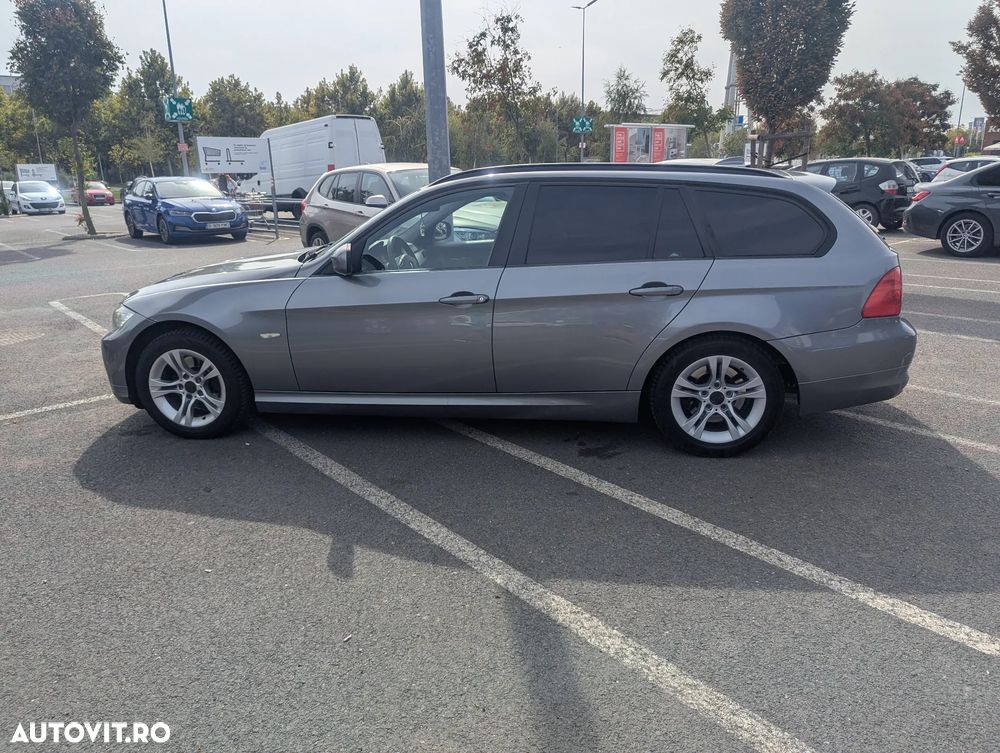 BMW Seria 3 318d Touring - 1