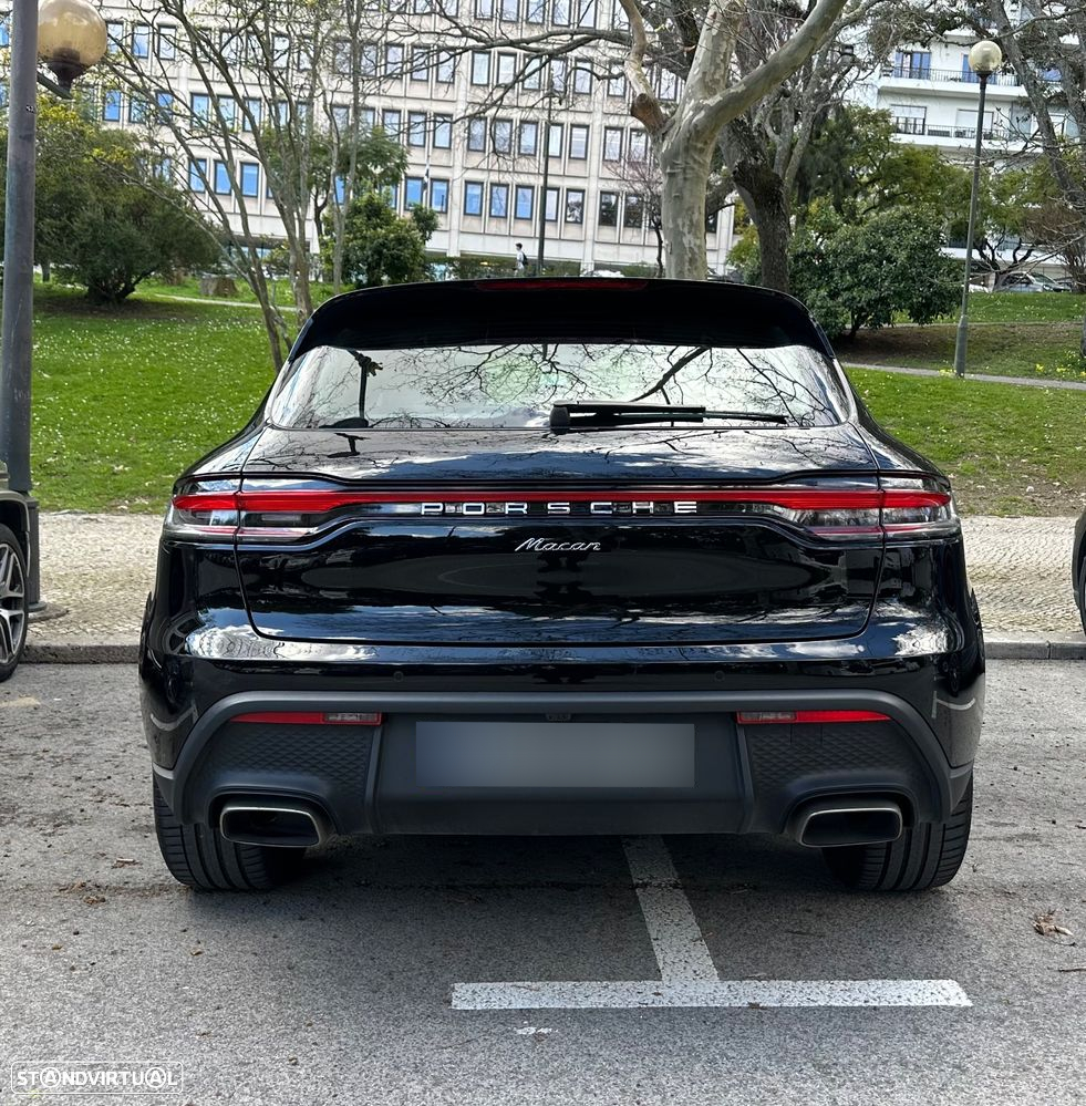 Porsche Macan Standard - 2