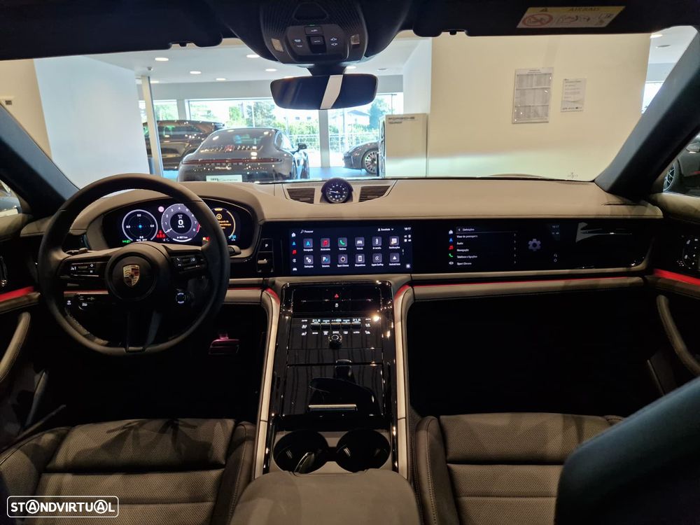 Porsche Panamera 4 - 27
