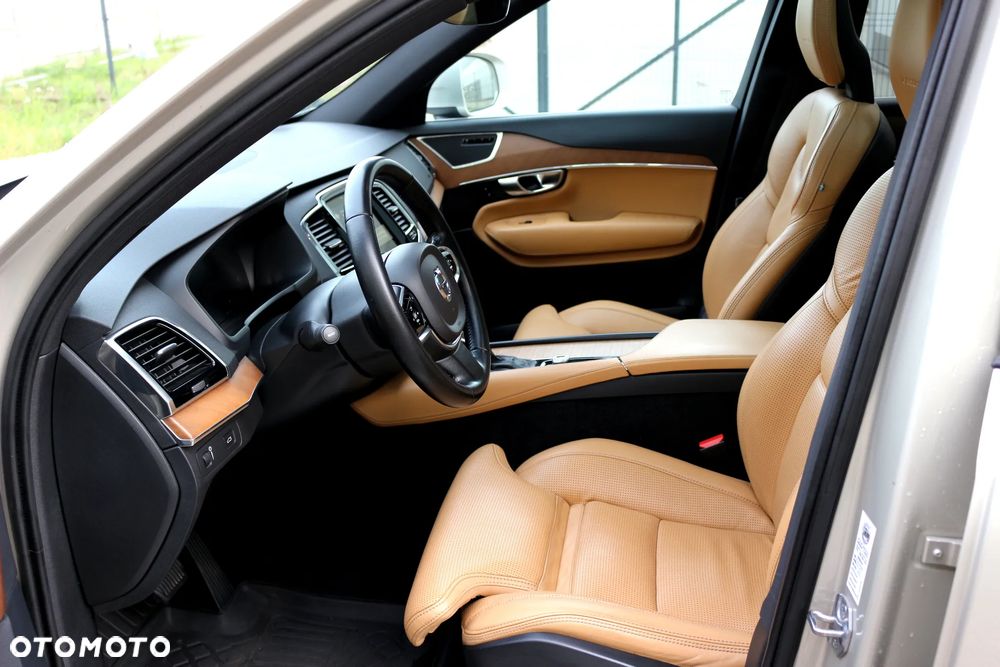 Volvo XC 90 D5 AWD Inscription - 23