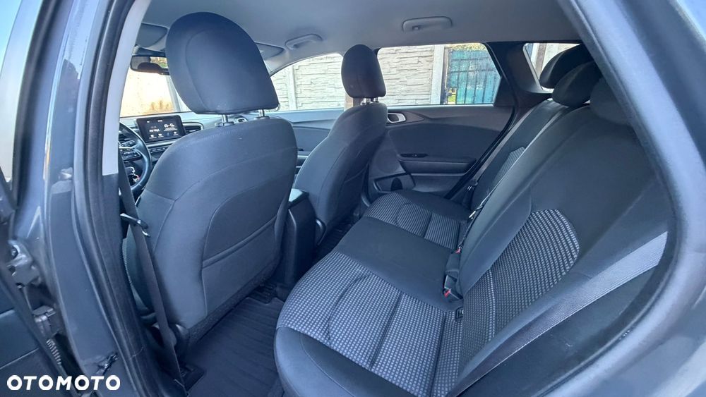 Kia Ceed 1.4 T-GDI OPF Platinum Edition - 17