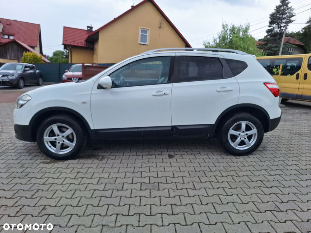 Nissan Qashqai - 15
