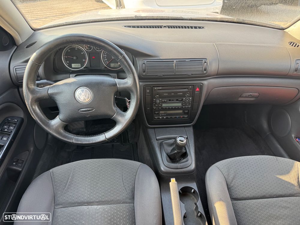 VW Passat Variant 1.9 TDi Confortline 6V - 15
