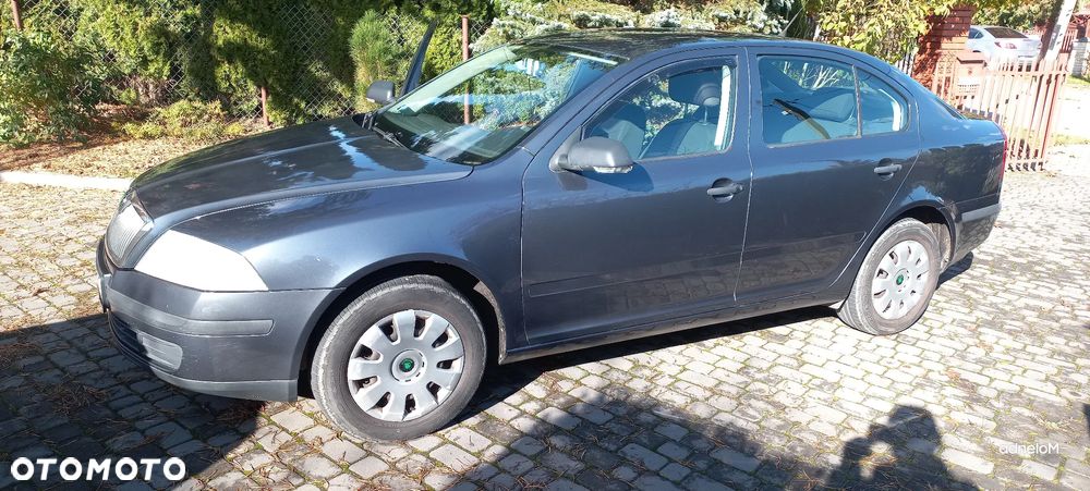 Skoda Octavia 1.6 Active - 1