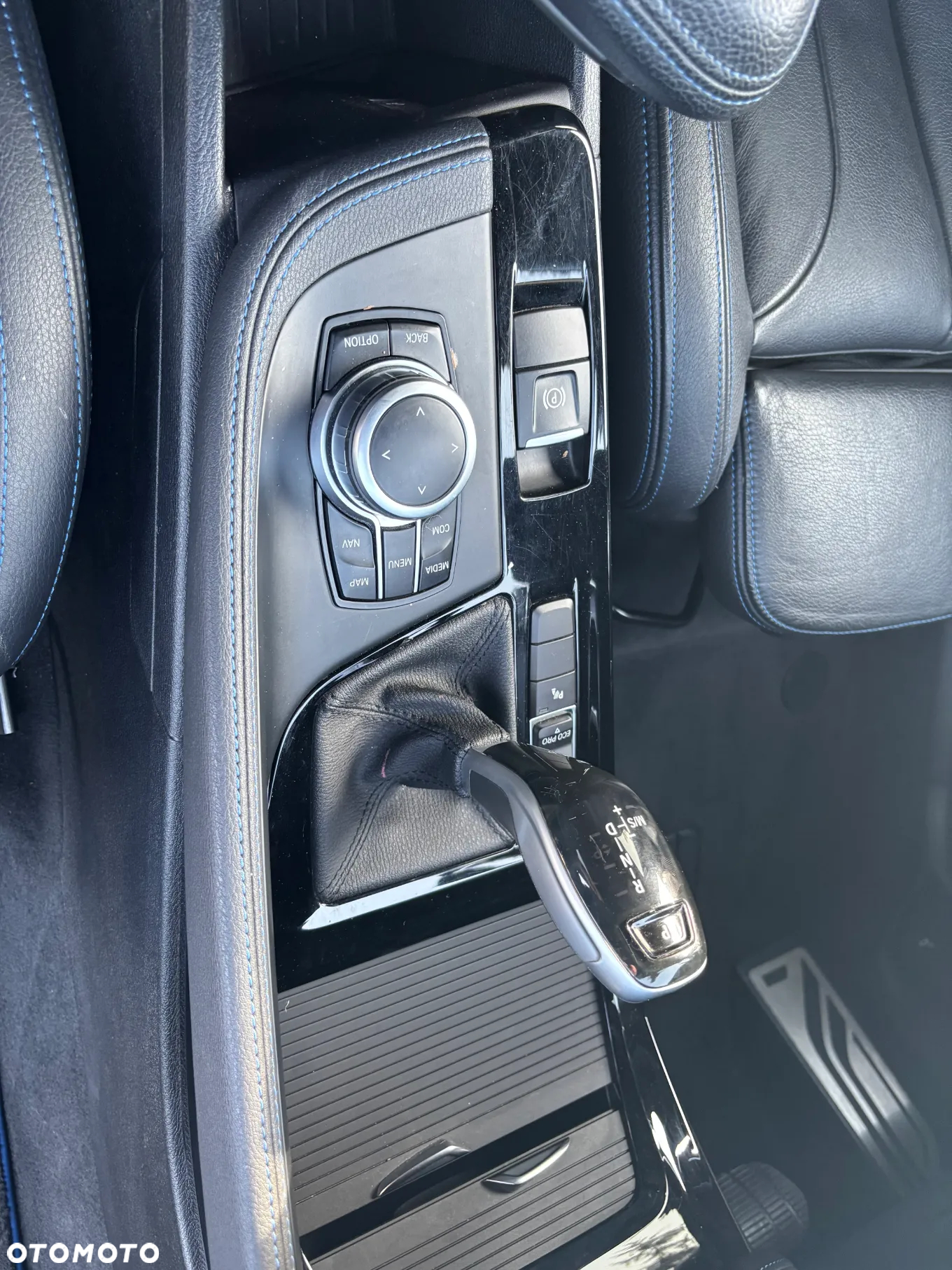 BMW X2 sDrive18d - 13