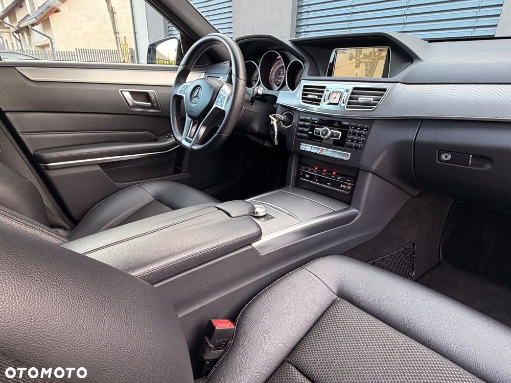 Mercedes-Benz Klasa E 220 CDI 7G-TRONIC Avantgarde - 18